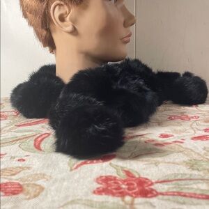 Rabbit Fur (32) Elegant Vintage Black Wrap Neck Adornment